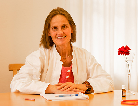 Dr. Elisabeth Viertler